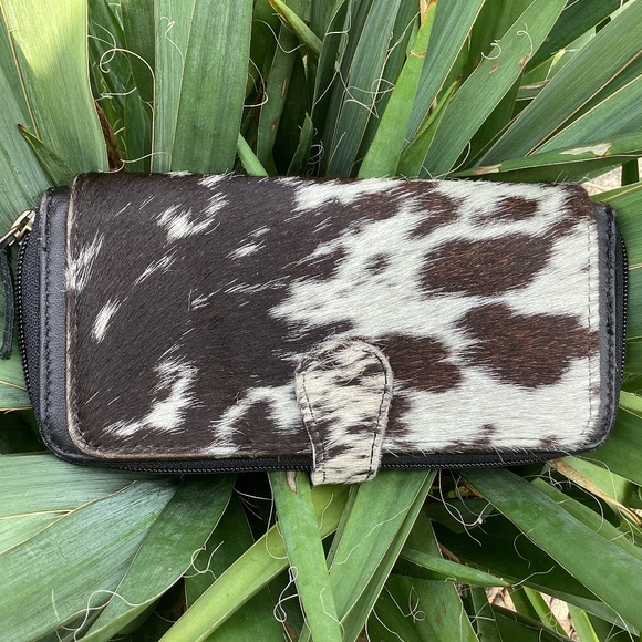 Cowhide Leather Western Boho Wallet - Picture 1 of 9